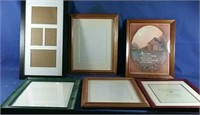 Lot of assorted frames