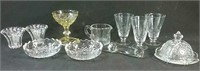 Lot of crystal and glass pieces
