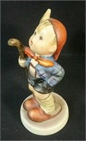 Hummel figurine : boy with walking stick, with