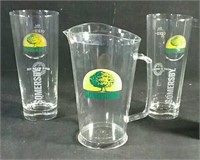 Somersby's 11 plastic pictures & 6 glasses