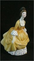 Royal Doulton figurines : Coralie HN2307