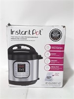 Instant Pot 6 Quart Pressure Cooker Stainless