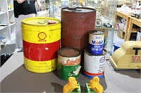 Shell and Esso Mobil oil cans, incl. a rare