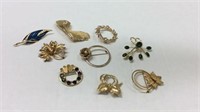 9 PIECES OF GOLD TONE COSTUME JEWELLERY