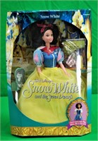 Mattel 12 1/2" Snow White Doll
