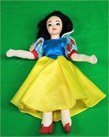 Applause 13 1/2" Snow White Doll