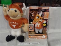 2 Texas Longhorns Stuffed Decors