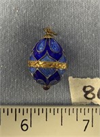 Russian enamel egg pendant 1" long             (g