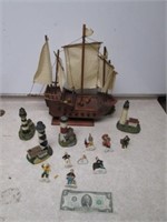 Wooden Display Ship & Lighthouse Sets &