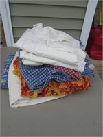 Lot of Vintage Quilts, Table Cloths & Sheets