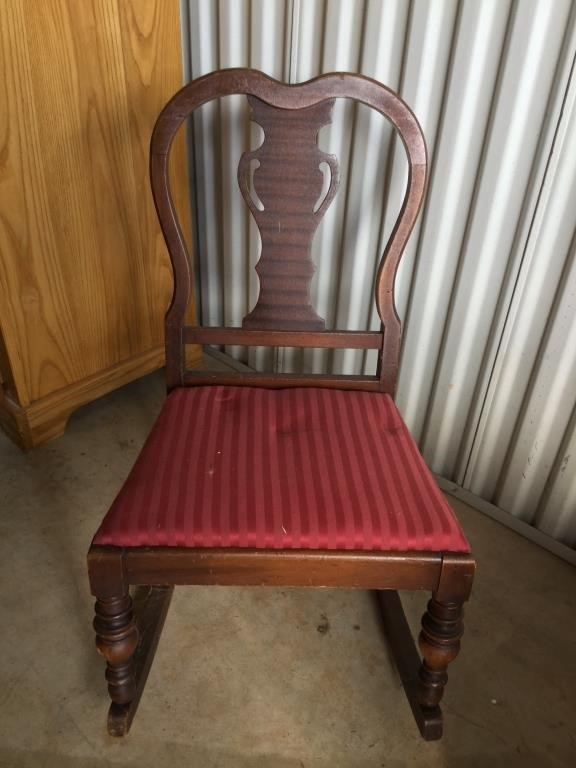 After Thanksgiving Estate Furniture Auction