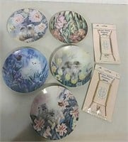 Five Collector cat plates