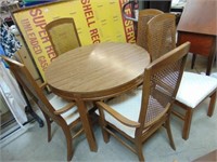 Beautiful Wood Table W/Woven Back Dinningroom