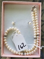 Costume Pearl Earring & Necklace Set