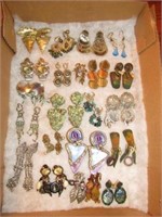 Costume Jewelry, Earrings, Brooches