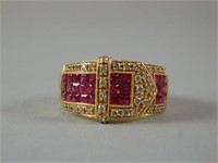 18k Yellow Gold Ring with Rubies and Diamonds