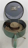 Hat box with hat