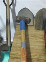 Shovel & Sledge Hammer