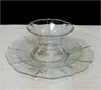 Delicate decorated saucer plate and footed bowl