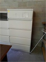 Hon filling cabinet Approx size is 36x 18 x