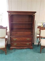 Nice Chest of drawers with missing door Approx 5