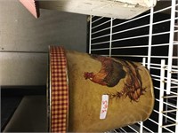 rooster container