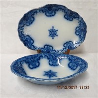 Flo Blue 11.25" platter and 9.5" oval bowl