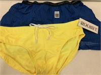 ASSORTED CLOTHES (HAYNES BOXERS (M)