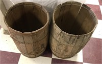 (2) small vintage Barrels