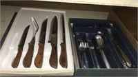 Knives/Silverware