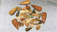 5 large stone arrowheads & 30 small ones, (715)
