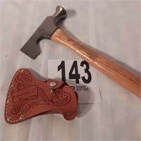 HATCHET/HAMMER NAIL PULLER WITH LEATHER SHEAVE