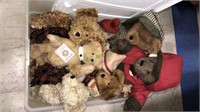 Tub lot of Boyds Bears with a lid, (683)