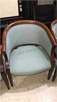 Nice upholstered arm chair (793)