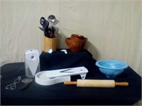 Kitchen slicer, utensils, wood salad bowl set,