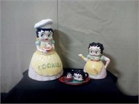 Betty Boop cookie jar, teapot,