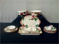 Franciscan Ware, Apple pattern serving pieces