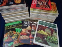 Lot of 28 Better Homes & Gardens Cookbooks