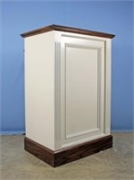 White Lectern with Oak Trim and Shelf