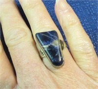 sterling silver blue stone ring - size 7