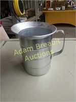 Wearever aluminum 9 inch pitcher