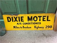 Vintage Dixie Motel metal sign Brenham TX