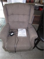 Tracer Recliner Liftchair