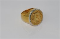 Vintage 18ct two tone gold "A" ring