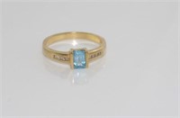 9ct yellow gold, topaz and diamond ring