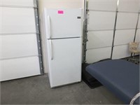 Frigidaire Refrigerator, 21 cu. Ft.