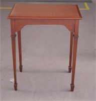 Maple occasional table
