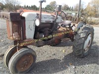 FORD 901 SELECT-O-SPEED TRACTOR