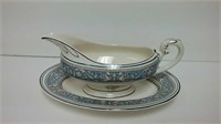 Myott Gravy Boat & Tray Dragon Motif