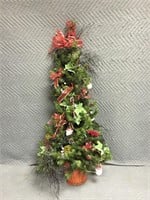 4' Pre Lit Wall Hanging Christmas Tree